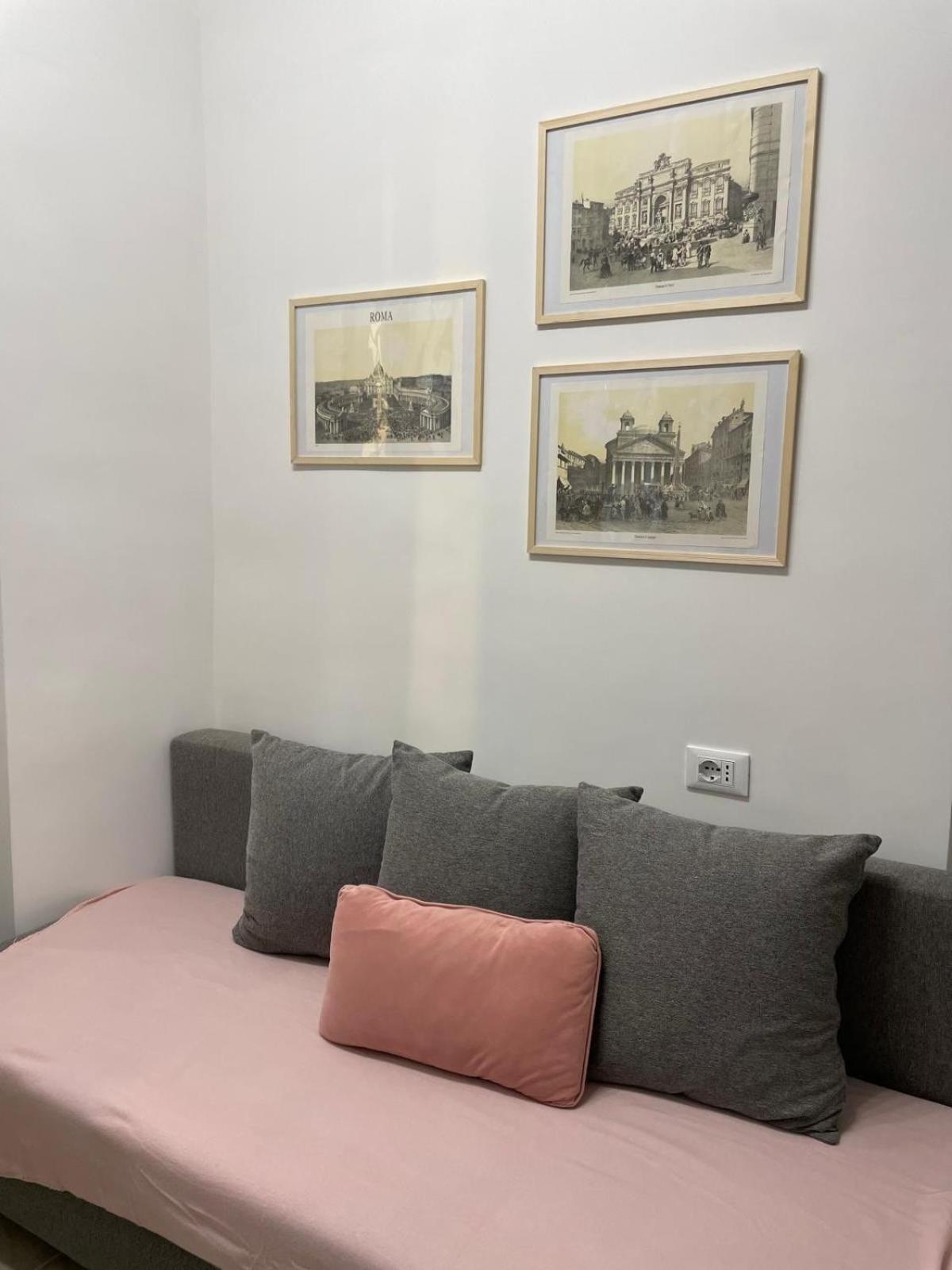Homeinrome Apartment
